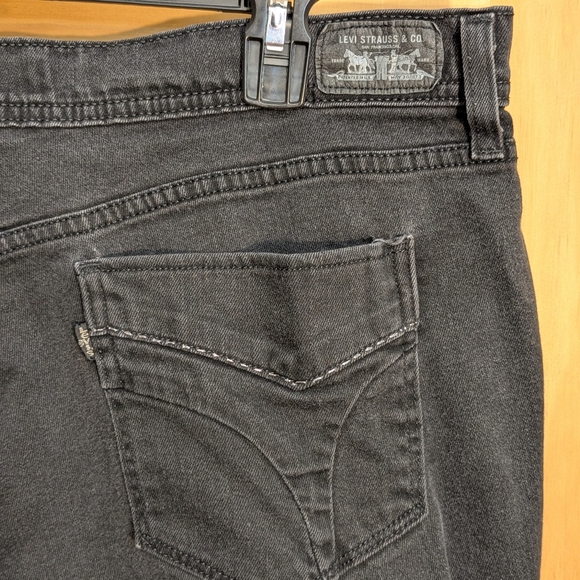 Levis Jeans 505 Straight Leg Womens Size 16 Black Stretch Denim (Fits 36x28) - Picture 5 of 8